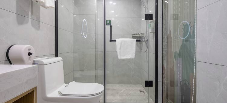 逸米酒店(广州东晓南南洲地铁站店)图片