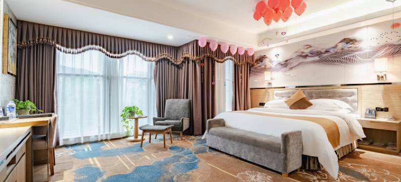 忆通国际大酒店(广元澳源体育中心川北幼专店)图片