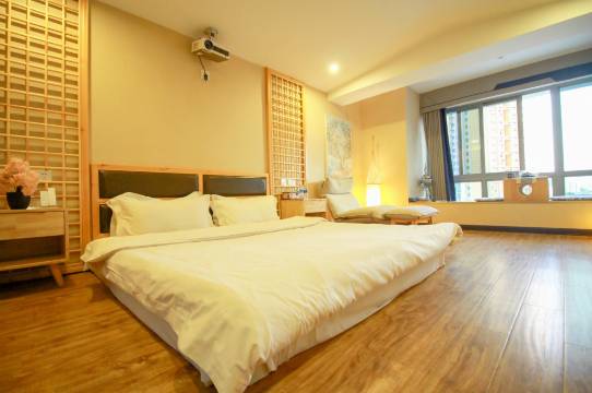 重庆38.6℃主题影院酒店(杨家坪步行街店)