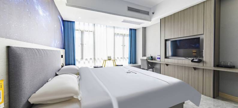 雅朵轻奢酒店(揭东天虹购物中心店)图片