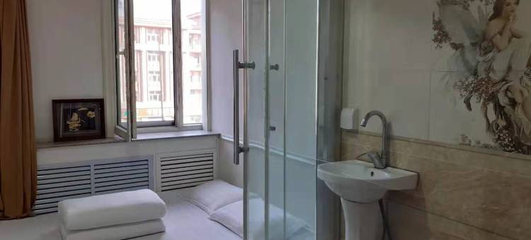 雪城太空舱青年旅舍(牡丹江火车站店)图片