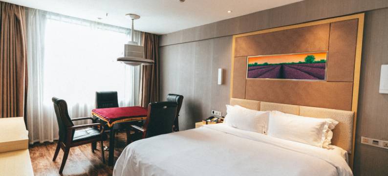 金澜假日酒店(武汉科普公园地铁站店)图片