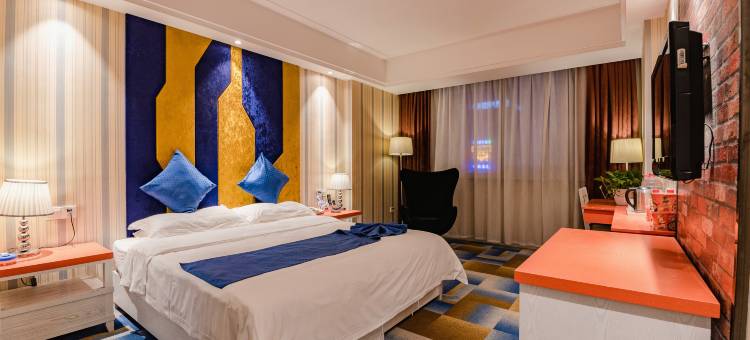 信阳金港精品酒店(明港镇政府店)图片