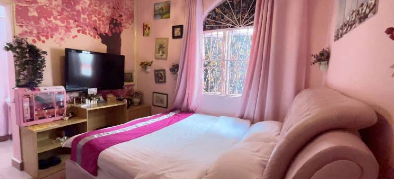 春天里电竞主题房(珠海华发商都店)图片