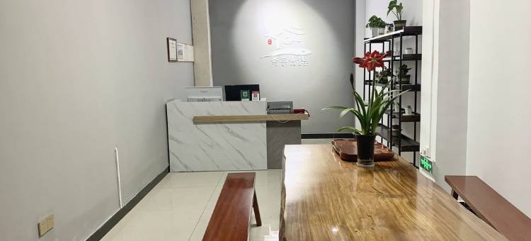 玉龙墨兰客栈(丽江高铁站店)图片
