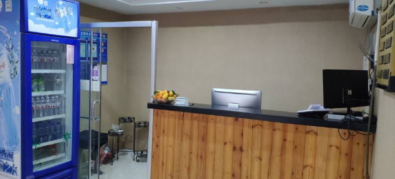 凤凰精品客栈(南阳汽配城店)图片