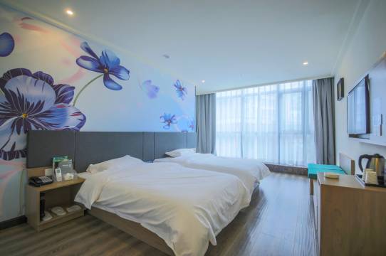 恒8连锁酒店(甲秀楼青云市集店)