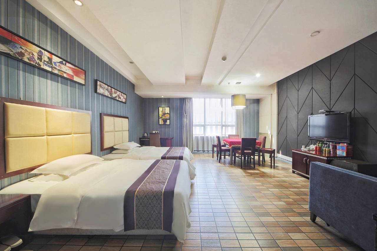 襄阳车城鑫煌精品酒店