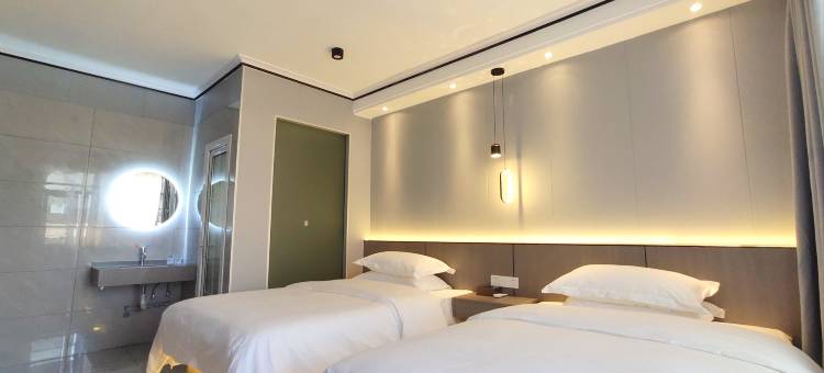 怀化天地主题酒店(怀化学院店)图片