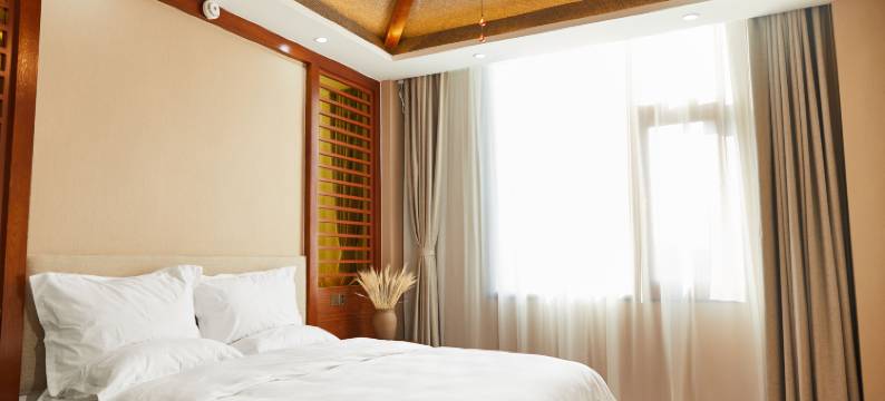 阿尔馨酒店(芒市机场店)图片