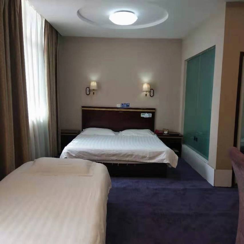 银川富林商务宾馆(怀远观光夜市店)