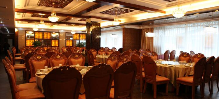 青川兴平大酒店图片