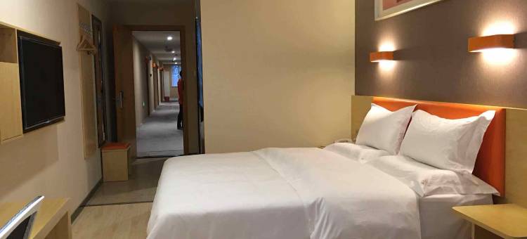 7天优品酒店(宜宾莱茵河畔店)图片