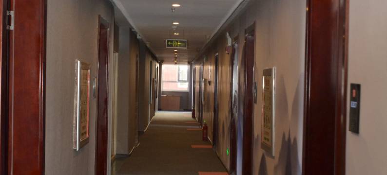 骏怡精选酒店(通辽创业大道店)图片