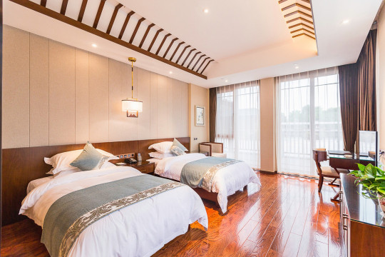 Taihuyuan Holiday Hotel Over view