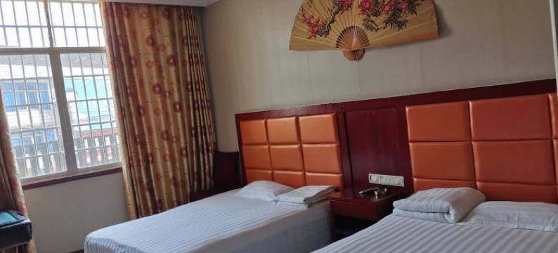 华天商务宾馆图片