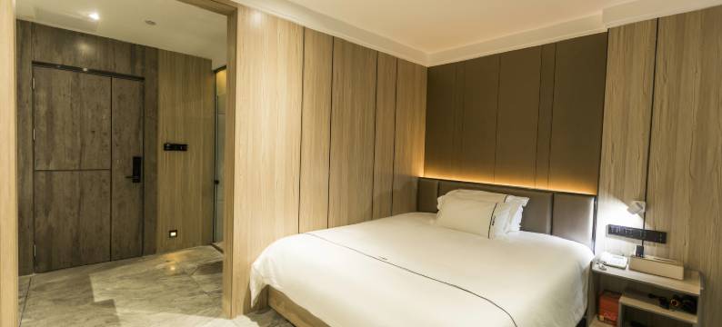 凯帆达四季酒店(雷州汽车总站店)图片