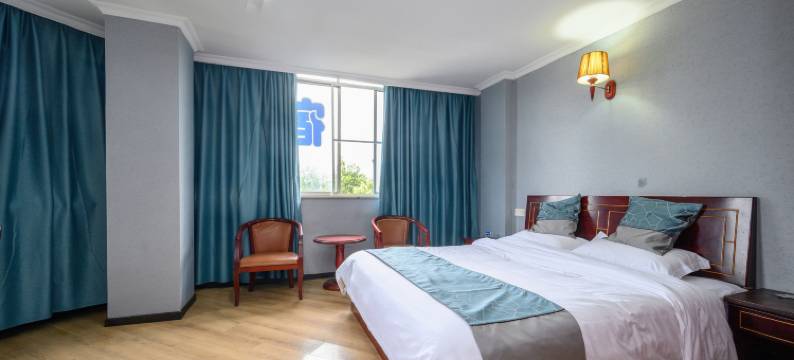 隆昌四海逸家商务宾馆图片