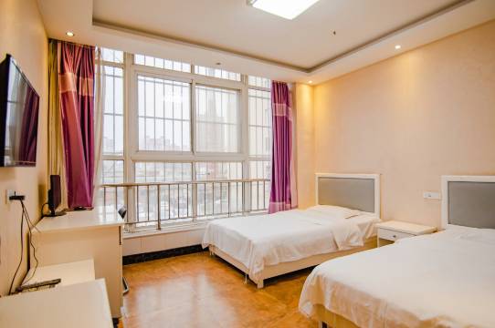 辉县四季洗浴中心