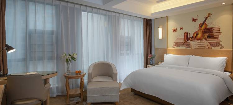 维也纳酒店(岳阳东站奥体中心店)图片