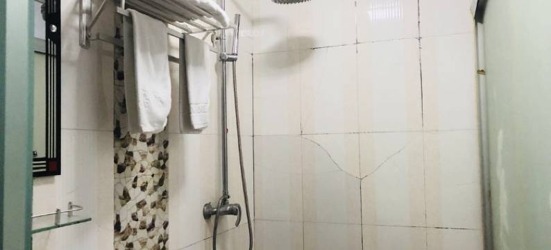 上海豪尚商务宾馆(新华医院店)图片