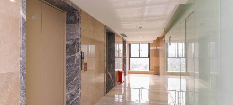 中山六日国际公寓图片