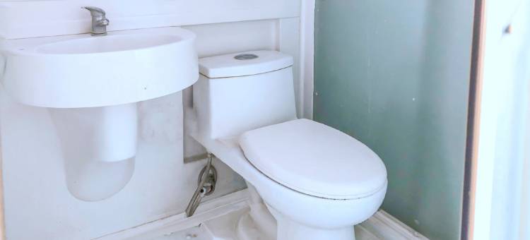 OYO淮南龙港快捷宾馆图片