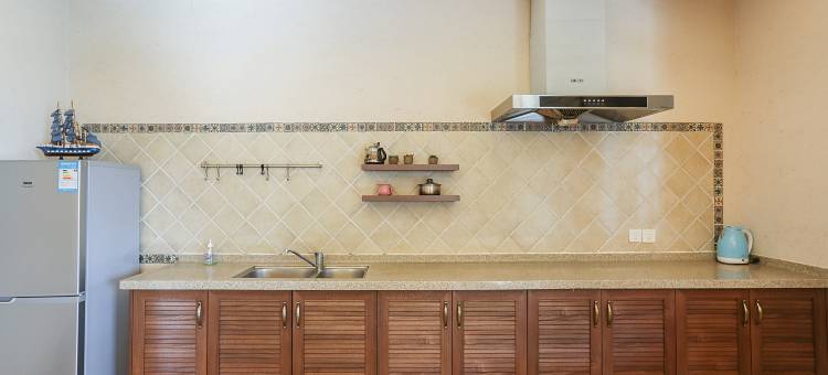 双月湾巴鲤海寓图片