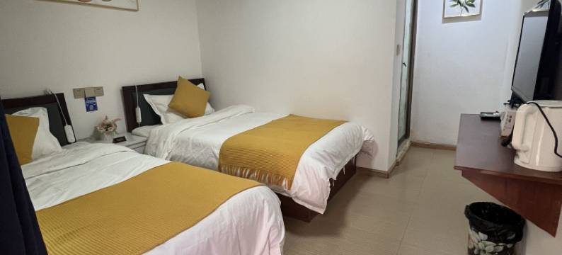 巴塘桑吉啦客栈图片