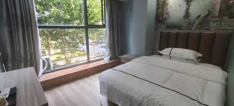 豪驿宾馆(汉口江滩三阳路店)图片