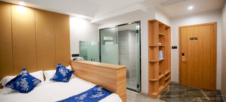 武陵山水客栈(张家界森林公园标志门店)图片