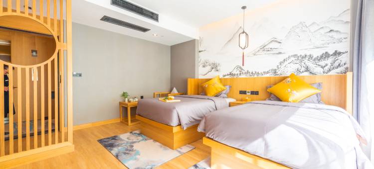 龚禧里·遇见酒店(南屏步行街金马碧鸡坊店)图片