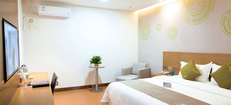 格林豪泰快捷酒店(靖江新建路德诚广场店)图片