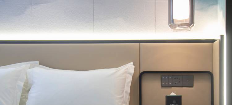 陌上轻居酒店(焦作高铁站东方红广场店)图片