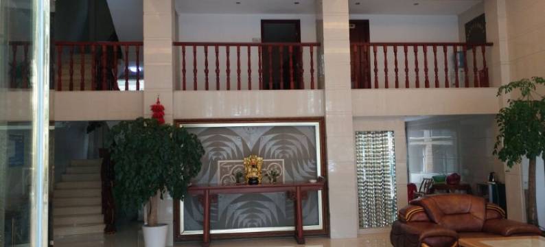 嘉鱼湖畔商务宾馆图片