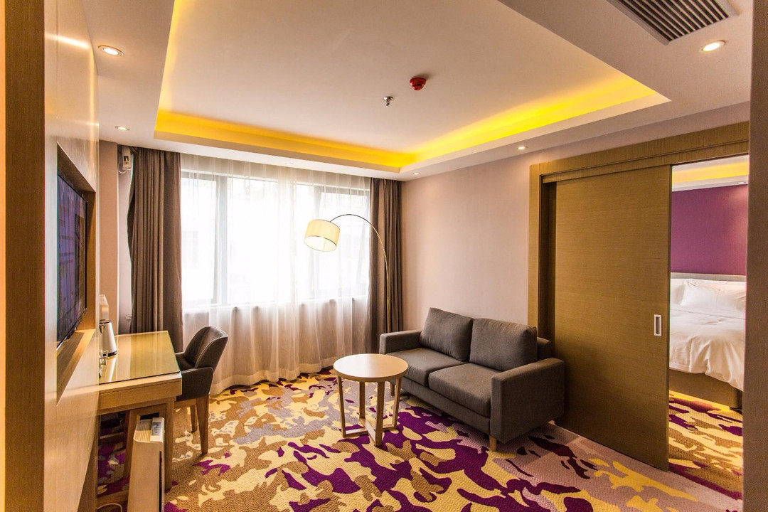 Lavande Hotel (Zhuhai Hengqin International Convention and Exhibition Center) Over view