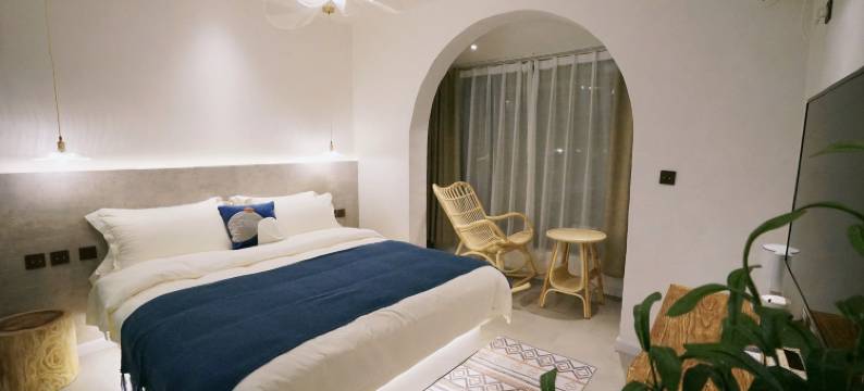 一也精品民宿(凤凰古城店)图片