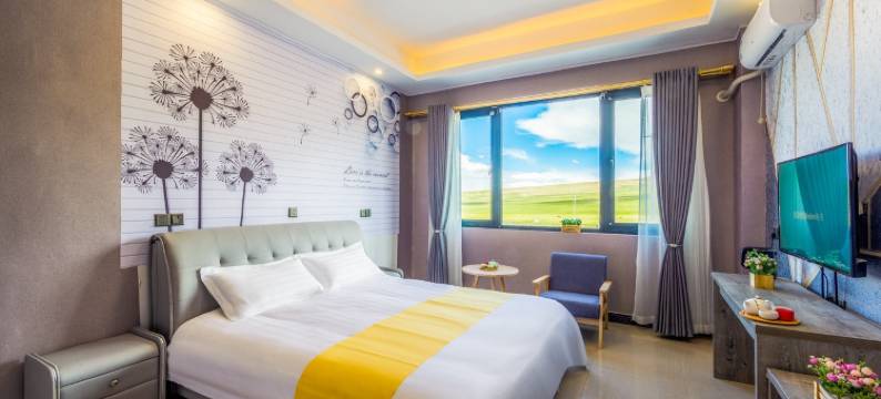 纳木湖假日酒店(纳木措景区店)图片