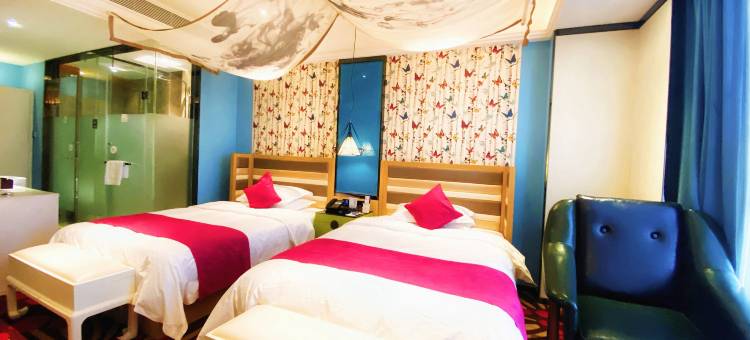 艺龙玺程国际酒店(鹰城广场怡购城店)图片