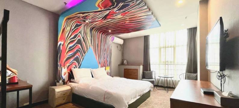 新乡吧里岛酒店(胖东来店)图片