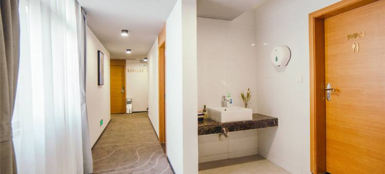 友米酒店·好young(武陵阁步行街店)图片