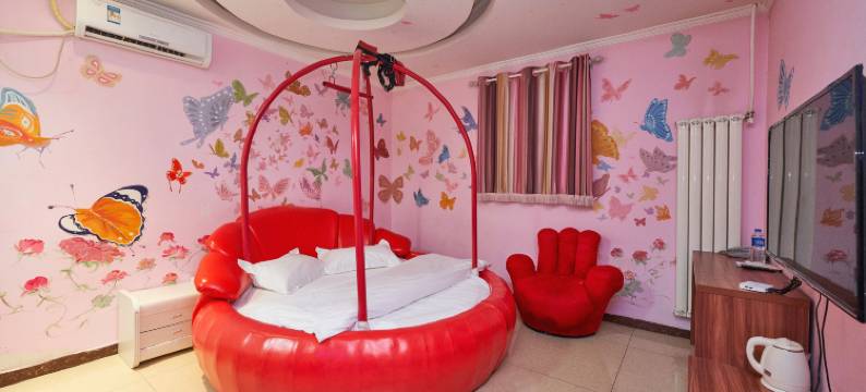 潢京客栈主题宾馆(北京昌平北站西关店)图片