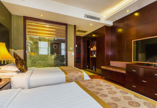 Platinum Palace Hotel Hotel Overview