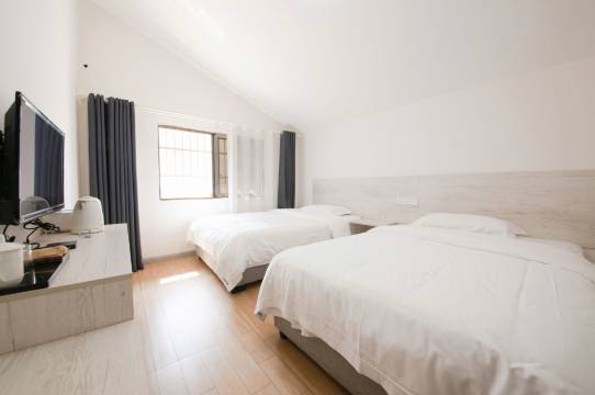 青丘民宿(武隆仙女山机场店)