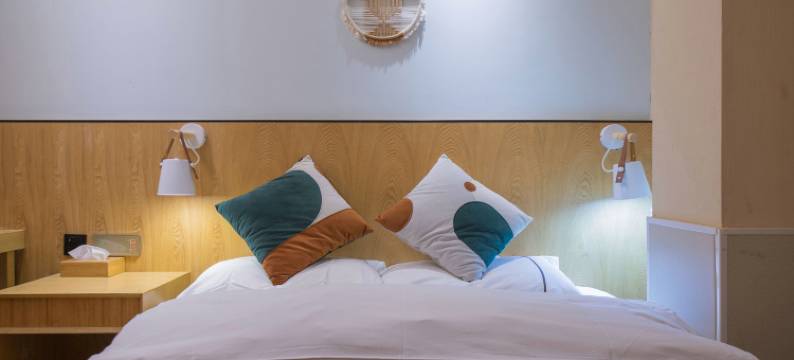 华敏青旅(上海南京东路步行街店)图片