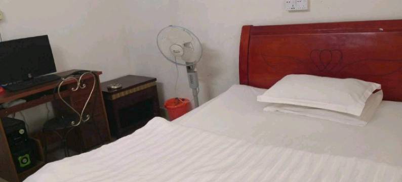 深圳温馨旅馆坪山店图片