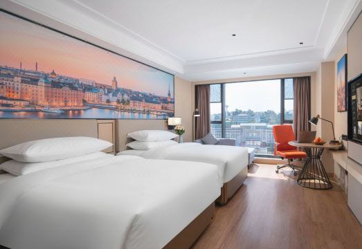 Vienna International Hotel Kunming Anning Donghu BranchHotel Overview