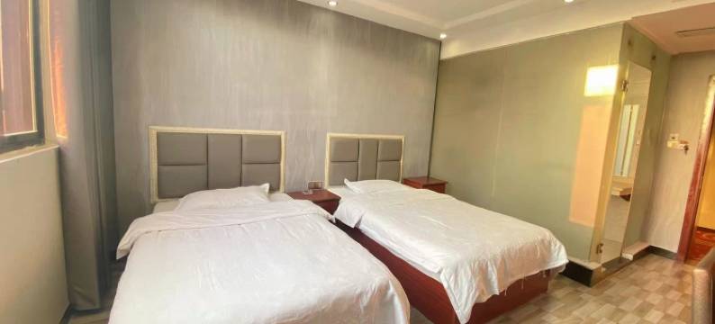 德馨楼大酒店(商城店)图片