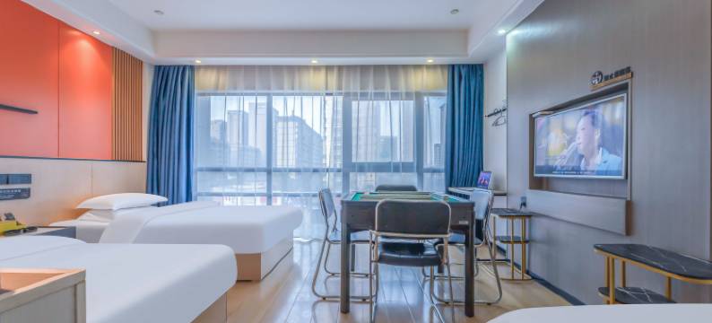 南苑e家酒店(春晓万人沙滩店)图片