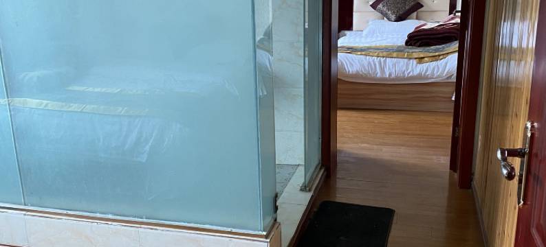 海螺沟杨佰佬金银山酒店图片